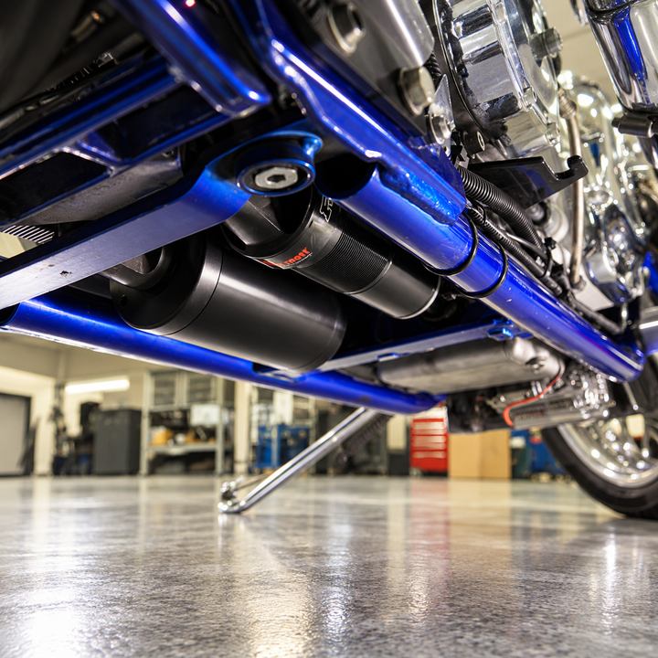 2001-2017 Harley-Davidson Softail Ultimate Ride Kit (Black Pump Cover)