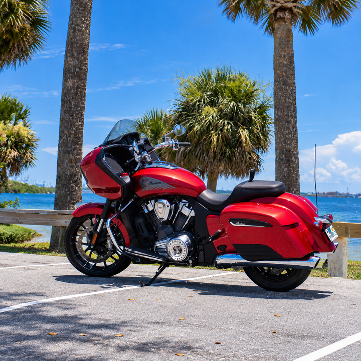 2020-2024 Indian Challenger Series (Black Handlebar Inflation Switch)