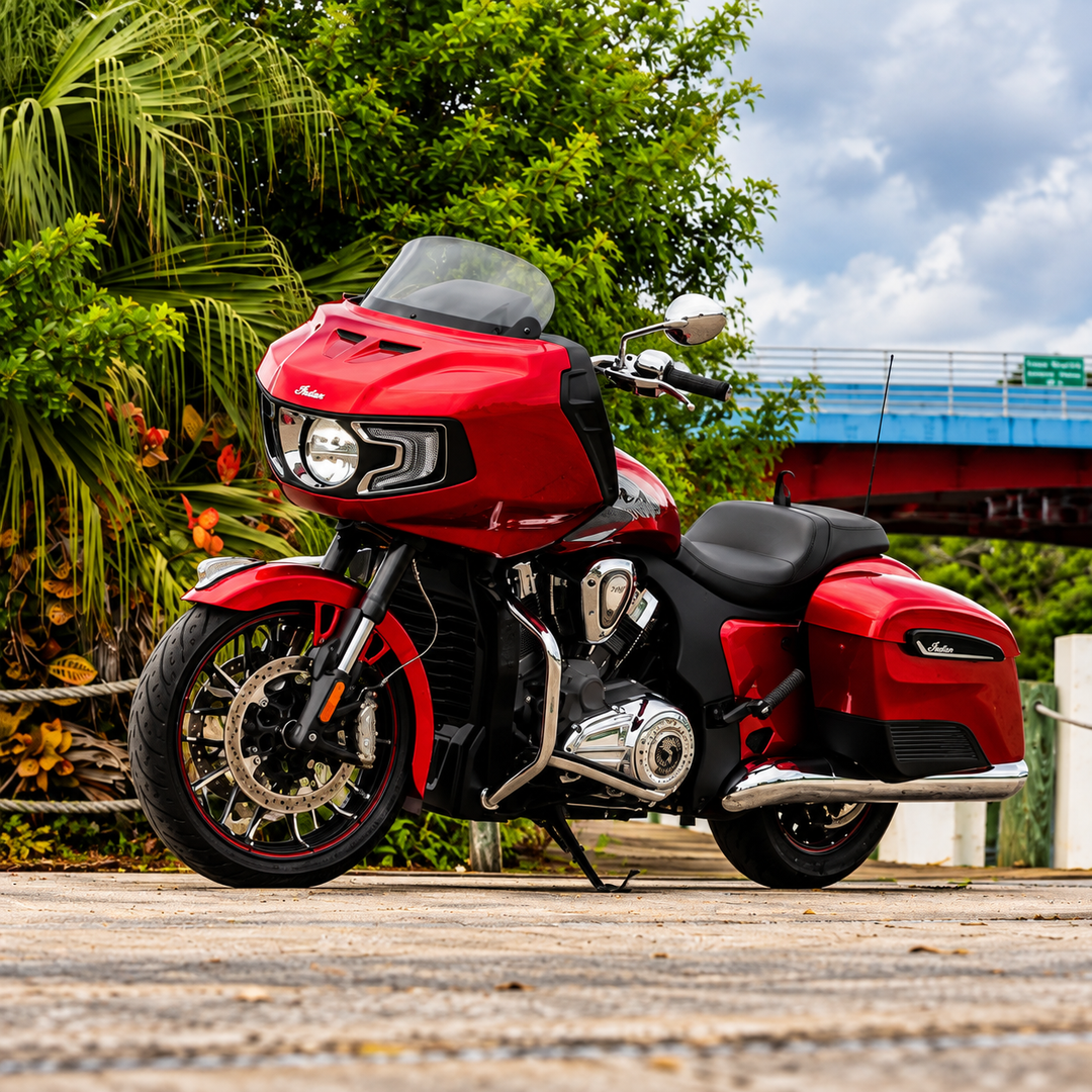 2020-2024 Indian Challenger Series (Black Handlebar Inflation Switch)
