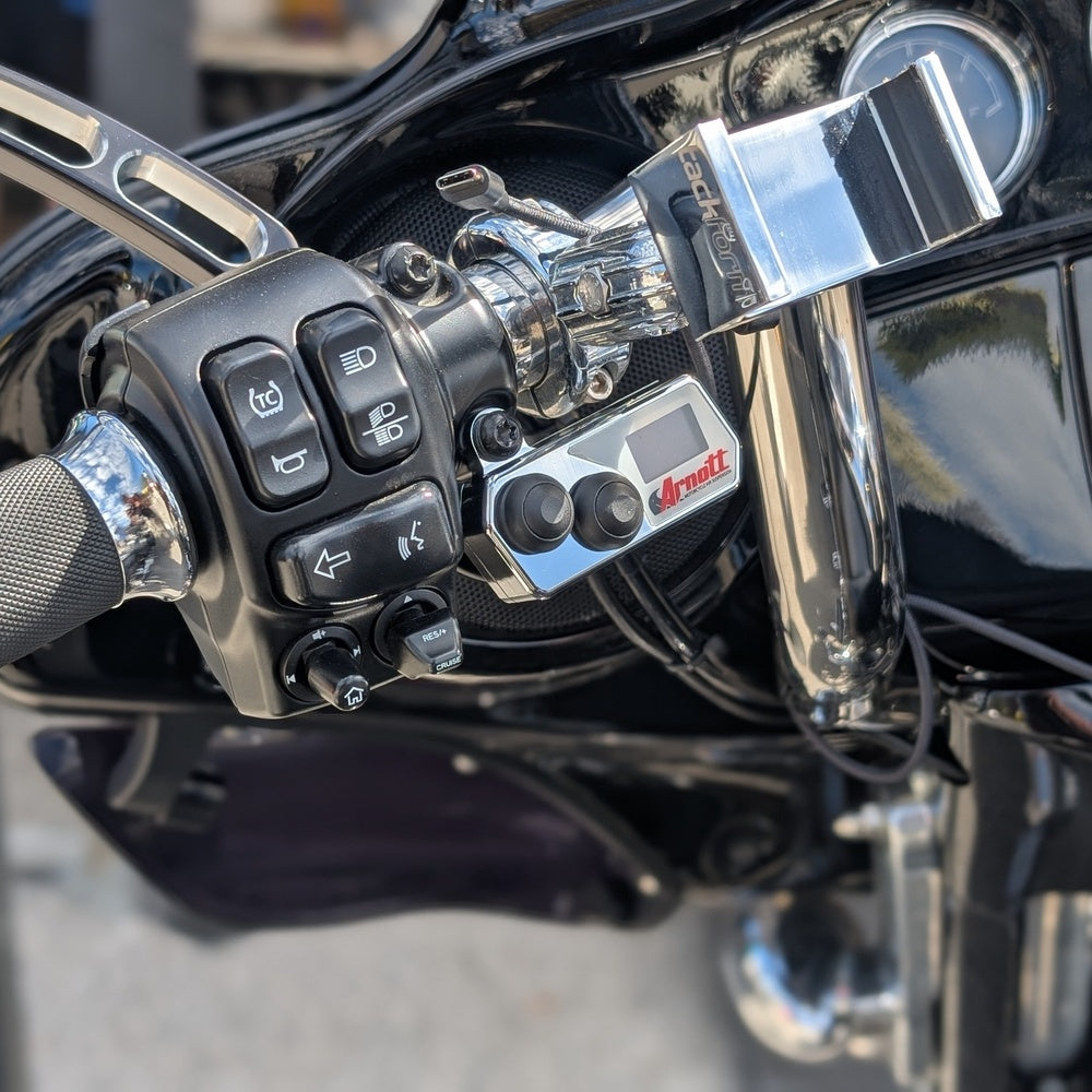 Handlebar-Mounted Pushbutton Controller w/LED Pressure Gauge (Chrome)